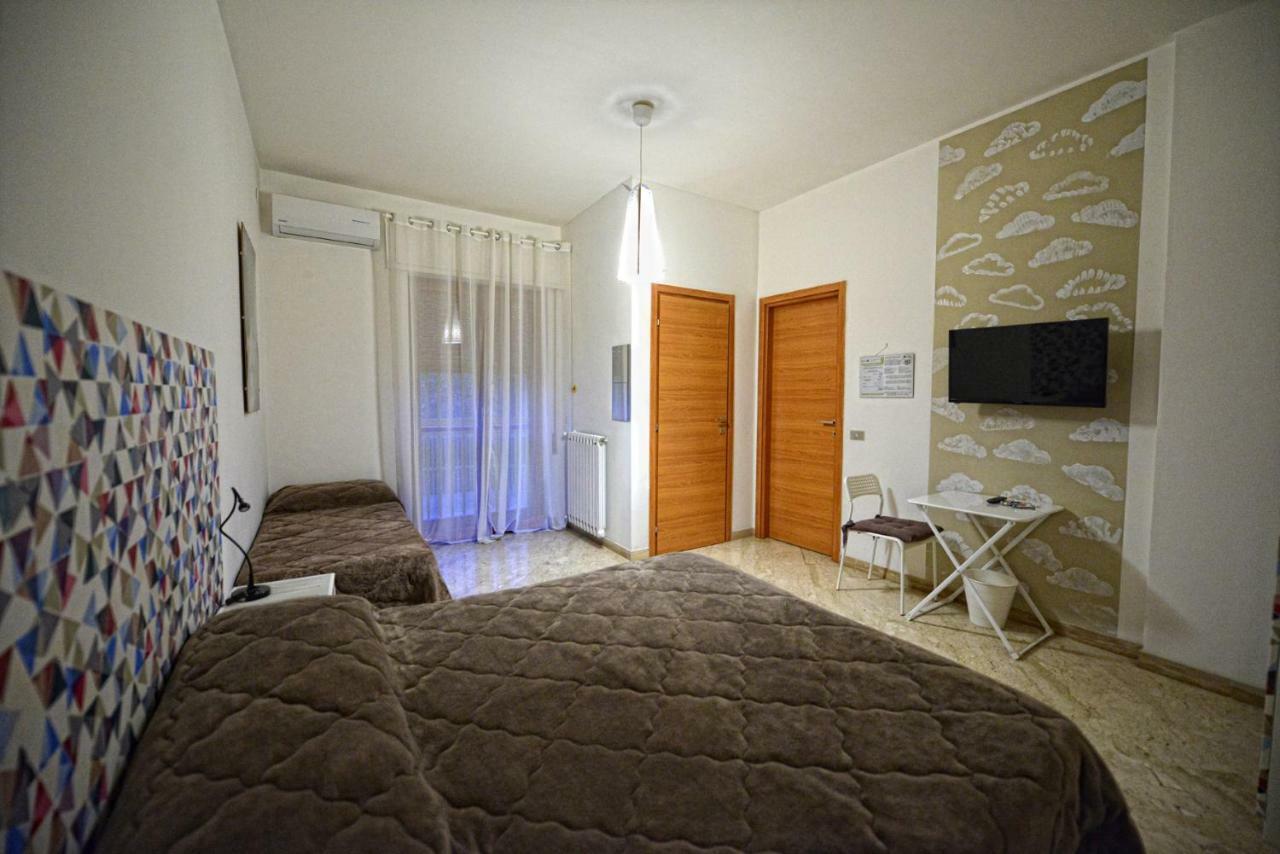 Aback Policlinico Hotell Bari Exteriör bild