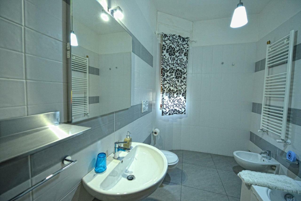 Aback Policlinico Hotell Bari Exteriör bild