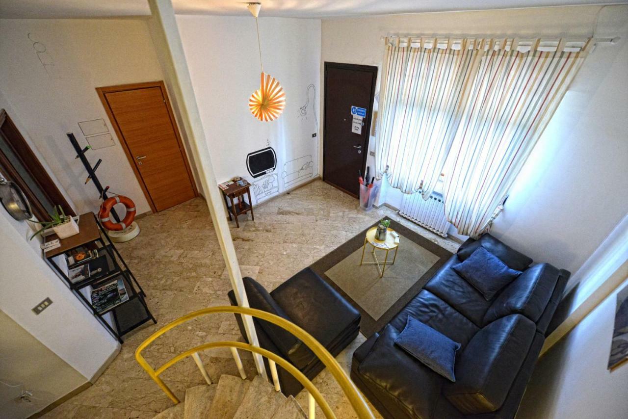 Aback Policlinico Hotell Bari Exteriör bild